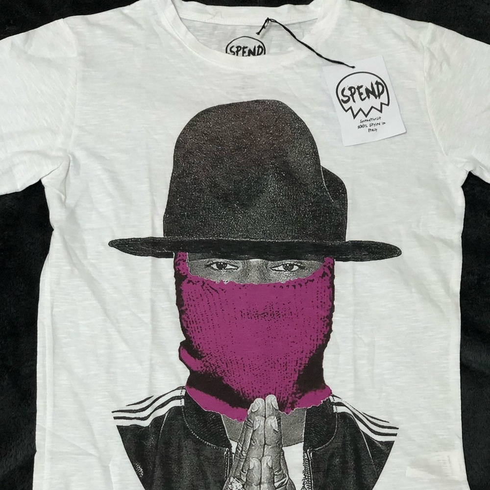 Cotton shirt w/ artwork
